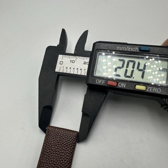 Kenneth Cole Replacement Watch Band 20MM Brown Embossed Leather Silver Buckle - Picture 8 of 9